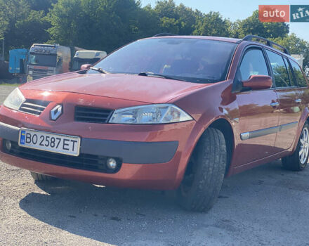 Красный Рено Меган, объемом двигателя 1.39 л и пробегом 225 тыс. км за 4100 $, фото 5 на Automoto.ua