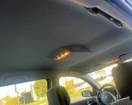 Красный Рено Меган, объемом двигателя 1.6 л и пробегом 146 тыс. км за 3700 $, фото 15 на Automoto.ua