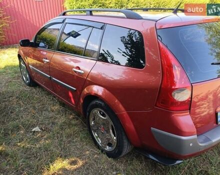 Рено Меган 2004 в Кропивницком (Кировограде) на Automoto.ua Красный Рено Меган, объемом двигателя 2 л и пробегом 280 тыс. км за 5600 $, фото 3 на Automoto.ua