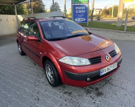 Красный Рено Меган, объемом двигателя 1.6 л и пробегом 146 тыс. км за 3700 $, фото 6 на Automoto.ua