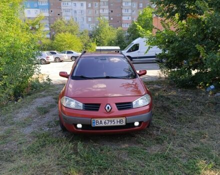 Рено Меган 2004 у Кропивницькому (Кіровограді) на Automoto.ua Червоний Рено Меган, об'ємом двигуна 2 л та пробігом 280 тис. км за 5600 $, фото 5 на Automoto.ua
