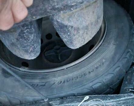 Красный Рено Меган, объемом двигателя 1.46 л и пробегом 283 тыс. км за 4700 $, фото 6 на Automoto.ua