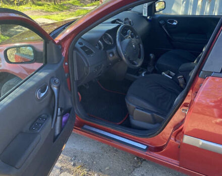 Рено Меган 2005 в Одессе на Automoto.ua Красный Рено Меган, объемом двигателя 1.6 л и пробегом 304 тыс. км за 3999 $, фото 12 на Automoto.ua