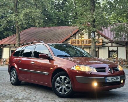 Красный Рено Меган, объемом двигателя 2 л и пробегом 300 тыс. км за 4350 $, фото 10 на Automoto.ua