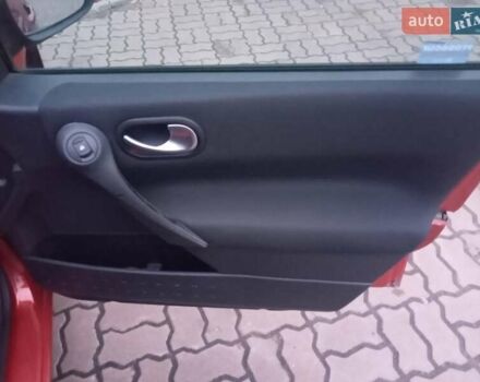 Красный Рено Меган, объемом двигателя 1.6 л и пробегом 173 тыс. км за 5400 $, фото 7 на Automoto.ua