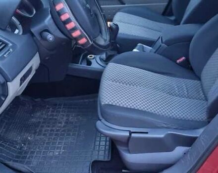 Красный Рено Меган, объемом двигателя 1.46 л и пробегом 283 тыс. км за 4700 $, фото 17 на Automoto.ua