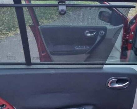 Красный Рено Меган, объемом двигателя 1.46 л и пробегом 283 тыс. км за 4700 $, фото 11 на Automoto.ua