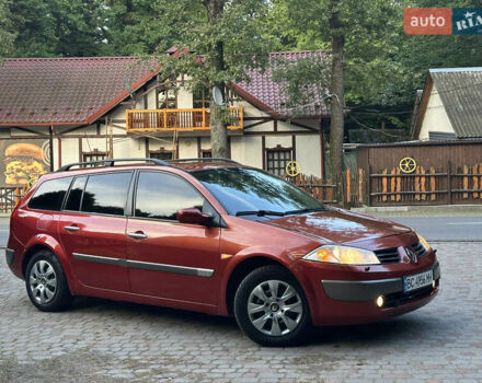 Красный Рено Меган, объемом двигателя 2 л и пробегом 304 тыс. км за 4200 $, фото 33 на Automoto.ua