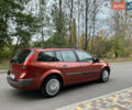Рено Меган 2005 в Чернигове на Automoto.ua Красный Рено Меган, объемом двигателя 1.6 л и пробегом 215 тыс. км за 4200 $, фото 6 на Automoto.ua