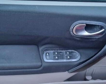 Красный Рено Меган, объемом двигателя 1.46 л и пробегом 283 тыс. км за 4700 $, фото 15 на Automoto.ua