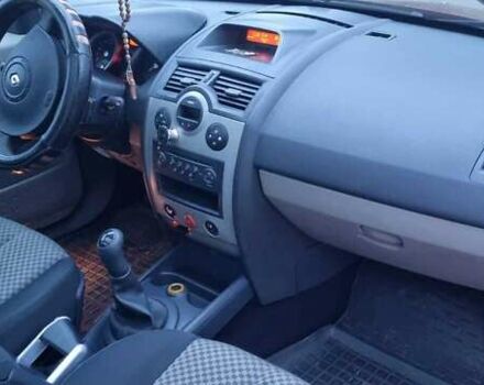 Красный Рено Меган, объемом двигателя 1.46 л и пробегом 283 тыс. км за 4700 $, фото 9 на Automoto.ua