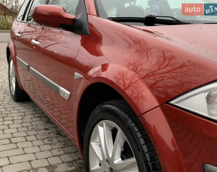 Рено Меган 2005 в Луцке на Automoto.ua Красный Рено Меган, объемом двигателя 2 л и пробегом 83 тыс. км за 4999 $, фото 6 на Automoto.ua