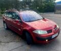 Червоний Рено Меган, об'ємом двигуна 2 л та пробігом 224 тис. км за 4400 $, фото 1 на Automoto.ua