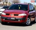 Красный Рено Меган, объемом двигателя 1.59 л и пробегом 305 тыс. км за 5300 $, фото 1 на Automoto.ua