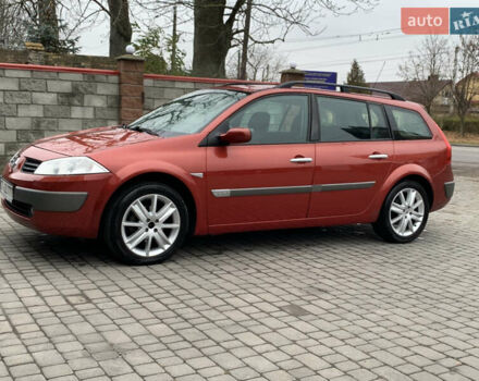 Рено Меган 2005 в Луцке на Automoto.ua Красный Рено Меган, объемом двигателя 2 л и пробегом 83 тыс. км за 4999 $, фото 1 на Automoto.ua