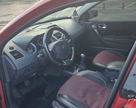 Красный Рено Меган, объемом двигателя 1.46 л и пробегом 331 тыс. км за 4200 $, фото 3 на Automoto.ua