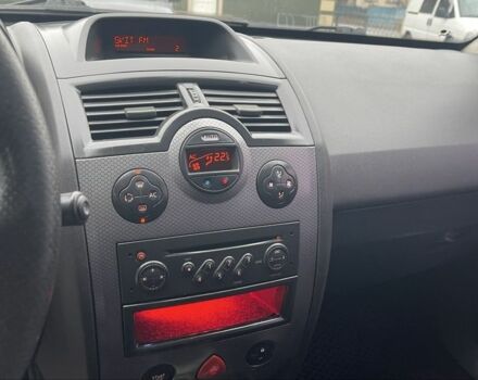 Червоний Рено Меган, об'ємом двигуна 1.6 л та пробігом 240 тис. км за 3600 $, фото 10 на Automoto.ua