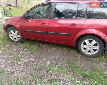 Красный Рено Меган, объемом двигателя 1.5 л и пробегом 190 тыс. км за 3000 $, фото 4 на Automoto.ua
