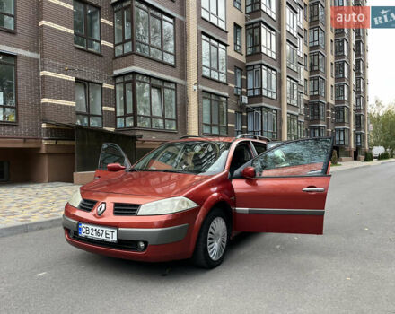 Рено Меган 2005 в Чернигове на Automoto.ua Красный Рено Меган, объемом двигателя 1.6 л и пробегом 215 тыс. км за 4200 $, фото 16 на Automoto.ua