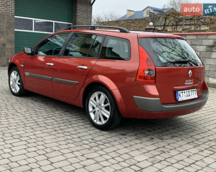 Рено Меган 2005 в Луцке на Automoto.ua Красный Рено Меган, объемом двигателя 2 л и пробегом 83 тыс. км за 4999 $, фото 2 на Automoto.ua