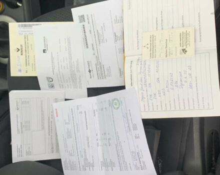Рено Меган 2005 в Луцке на Automoto.ua Красный Рено Меган, объемом двигателя 2 л и пробегом 83 тыс. км за 4999 $, фото 95 на Automoto.ua