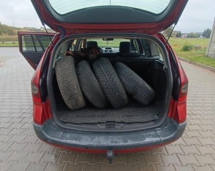 Красный Рено Меган, объемом двигателя 1.5 л и пробегом 269 тыс. км за 3400 $, фото 9 на Automoto.ua