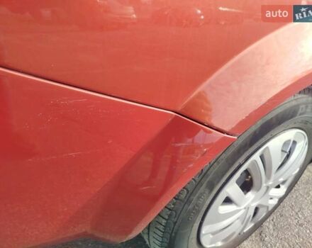 Рено Меган 2006 в Броварах на Automoto.ua Красный Рено Меган, объемом двигателя 1.6 л и пробегом 201 тыс. км за 5300 $, фото 21 на Automoto.ua