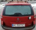 Рено Меган 2006 в Владимир-Волынский на Automoto.ua Красный Рено Меган, объемом двигателя 1.9 л и пробегом 355 тыс. км за 4600 $, фото 3 на Automoto.ua