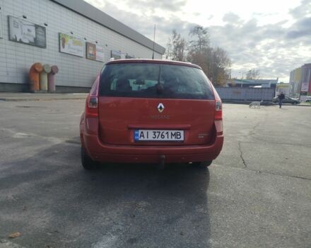 Рено Меган 2006 в Броварах на Automoto.ua Красный Рено Меган, объемом двигателя 1.6 л и пробегом 201 тыс. км за 5300 $, фото 3 на Automoto.ua