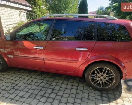 Красный Рено Меган, объемом двигателя 2 л и пробегом 295 тыс. км за 5250 $, фото 1 на Automoto.ua