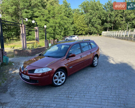 Красный Рено Меган, объемом двигателя 1.6 л и пробегом 280 тыс. км за 4500 $, фото 34 на Automoto.ua