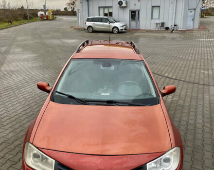 Красный Рено Меган, объемом двигателя 1.6 л и пробегом 209 тыс. км за 4500 $, фото 4 на Automoto.ua