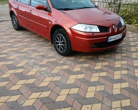 Красный Рено Меган, объемом двигателя 1.6 л и пробегом 164 тыс. км за 4300 $, фото 3 на Automoto.ua