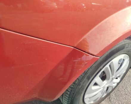 Рено Меган 2006 в Броварах на Automoto.ua Красный Рено Меган, объемом двигателя 1.6 л и пробегом 201 тыс. км за 5300 $, фото 5 на Automoto.ua