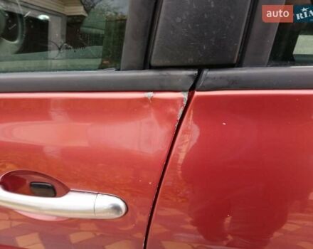 Красный Рено Меган, объемом двигателя 1.6 л и пробегом 164 тыс. км за 4300 $, фото 6 на Automoto.ua