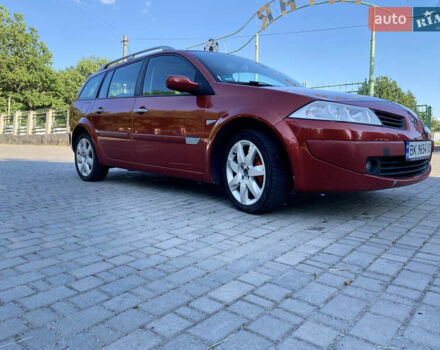 Красный Рено Меган, объемом двигателя 1.6 л и пробегом 280 тыс. км за 4500 $, фото 10 на Automoto.ua