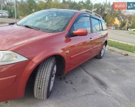 Рено Меган 2006 в Броварах на Automoto.ua Красный Рено Меган, объемом двигателя 1.6 л и пробегом 201 тыс. км за 5300 $, фото 29 на Automoto.ua
