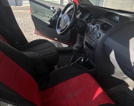 Червоний Рено Меган, об'ємом двигуна 1.6 л та пробігом 243 тис. км за 3600 $, фото 3 на Automoto.ua