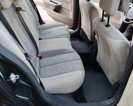 Червоний Рено Меган, об'ємом двигуна 1.6 л та пробігом 194 тис. км за 5000 $, фото 11 на Automoto.ua