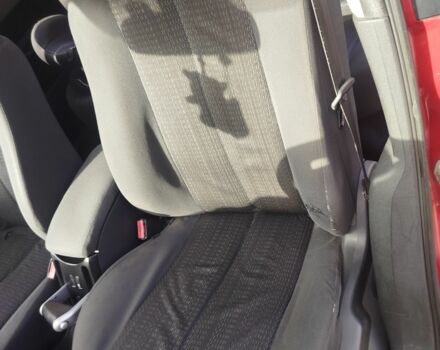 Рено Меган 2006 в Броварах на Automoto.ua Красный Рено Меган, объемом двигателя 1.6 л и пробегом 201 тыс. км за 5300 $, фото 9 на Automoto.ua