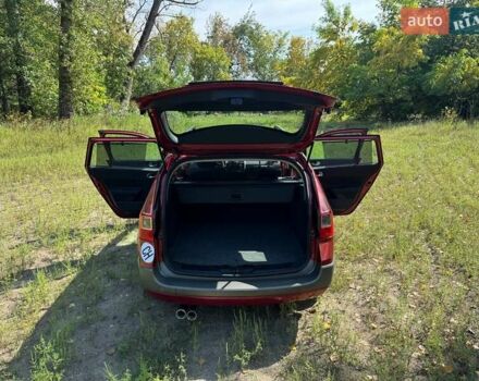 Червоний Рено Меган, об'ємом двигуна 1.6 л та пробігом 226 тис. км за 5600 $, фото 75 на Automoto.ua