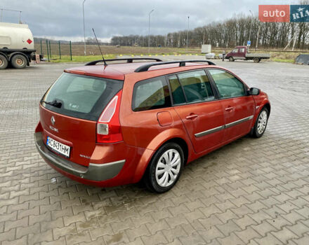 Красный Рено Меган, объемом двигателя 1.6 л и пробегом 209 тыс. км за 4500 $, фото 6 на Automoto.ua