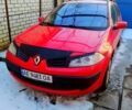 Красный Рено Меган, объемом двигателя 1.4 л и пробегом 250 тыс. км за 4000 $, фото 1 на Automoto.ua