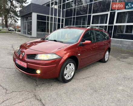 Красный Рено Меган, объемом двигателя 1.6 л и пробегом 201 тыс. км за 5899 $, фото 5 на Automoto.ua