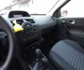 Красный Рено Меган, объемом двигателя 1.6 л и пробегом 185 тыс. км за 6200 $, фото 85 на Automoto.ua