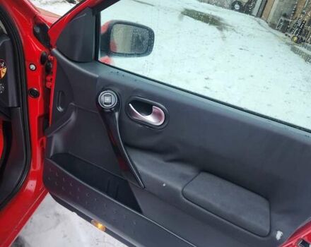 Красный Рено Меган, объемом двигателя 1.6 л и пробегом 300 тыс. км за 3650 $, фото 26 на Automoto.ua