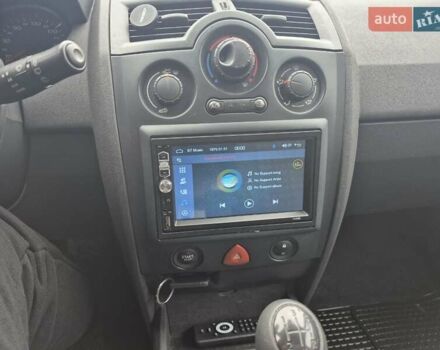 Червоний Рено Меган, об'ємом двигуна 1.6 л та пробігом 186 тис. км за 4999 $, фото 15 на Automoto.ua