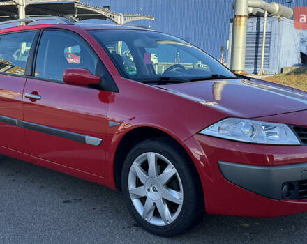 Красный Рено Меган, объемом двигателя 1.6 л и пробегом 172 тыс. км за 5750 $, фото 2 на Automoto.ua