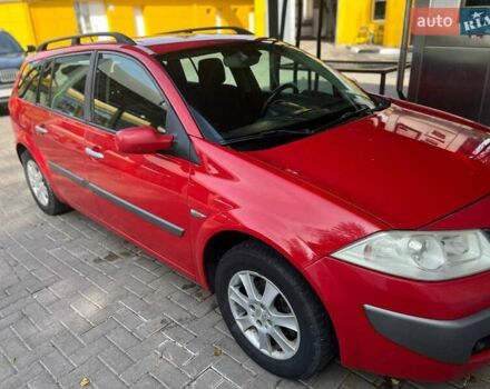 Рено Меган 2007 в Ровно на Automoto.ua Красный Рено Меган, объемом двигателя 1.6 л и пробегом 218 тыс. км за 4750 $, фото 4 на Automoto.ua