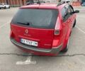 Красный Рено Меган, объемом двигателя 1.6 л и пробегом 265 тыс. км за 5200 $, фото 4 на Automoto.ua